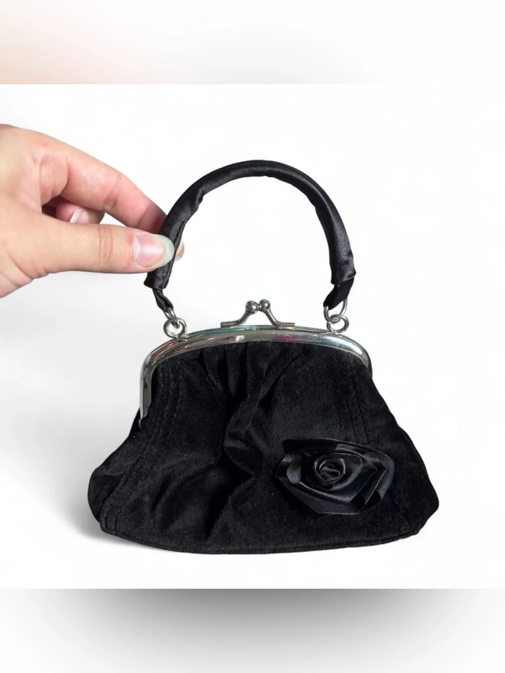 Vintage 2005 Gap Kids Black Satin Kisslock Mini Bag Holiday Release